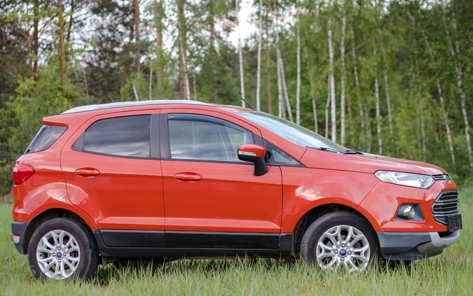 Ford EcoSport cena 38900 przebieg: 72000, rok produkcji 2015 z Ostrołęka małe 154